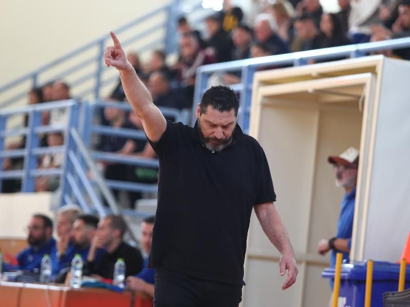 Ζωντός: «Δεν πατάω ποτέ το κουμπί του πανικού»